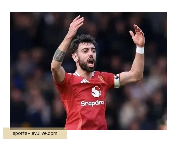 曼联再度接洽英格兰铁卫球员愿加盟曾被标价七千万失败